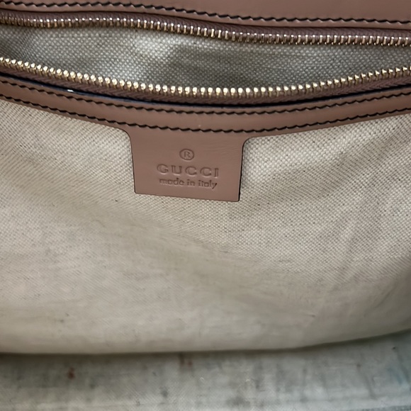 Gucci Emily Shoulder Chain Bag - Picture 9 of 11